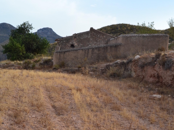 ^^FINCA RÚSTICA DE MÁS DE 2.500.000 M² EN ALQUILER CON OPCIÓN A COMPRA, CON POSIBILIDAD DE RECONSTRUCCIÓN DE VIVIENDAS DE MÁS DE 600 M², ENTRE LORCA Y ÁGUILAS, MURCIA. VISTAS AL MAR^^ Se ofrec