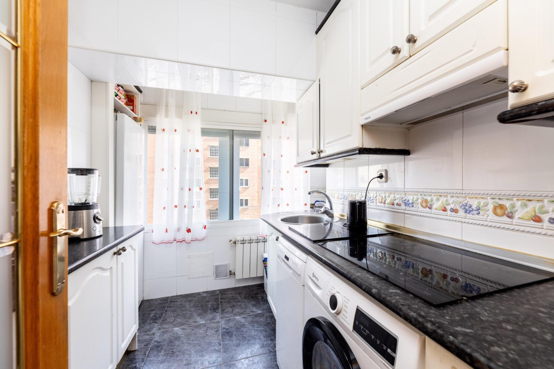 1-10 Piso en venta en Calle San Germán, Cuatro Caminos, Madrid
