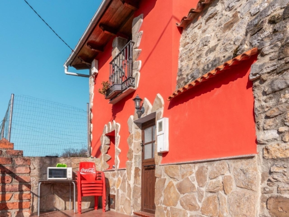 Joya Rural en Corneyana: Casa con Finca Edificable y Gran Potencia