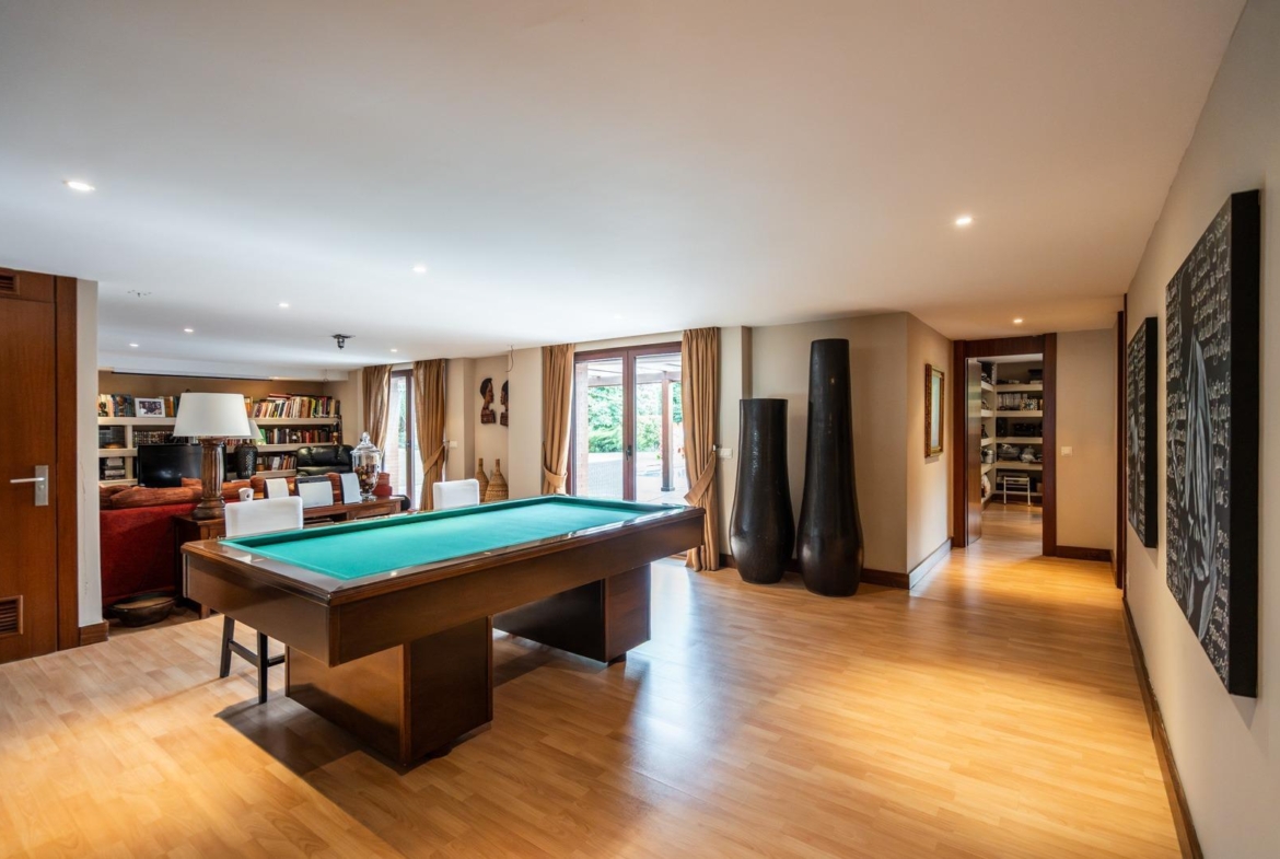 CHALET INDEPENDIENTE DE LUJO EN EL GOLF DE LAS ROZAS