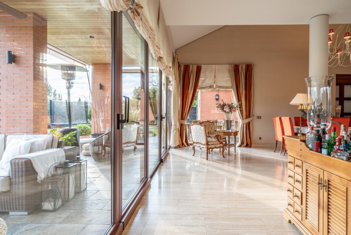 CHALET INDEPENDIENTE DE LUJO EN EL GOLF DE LAS ROZAS