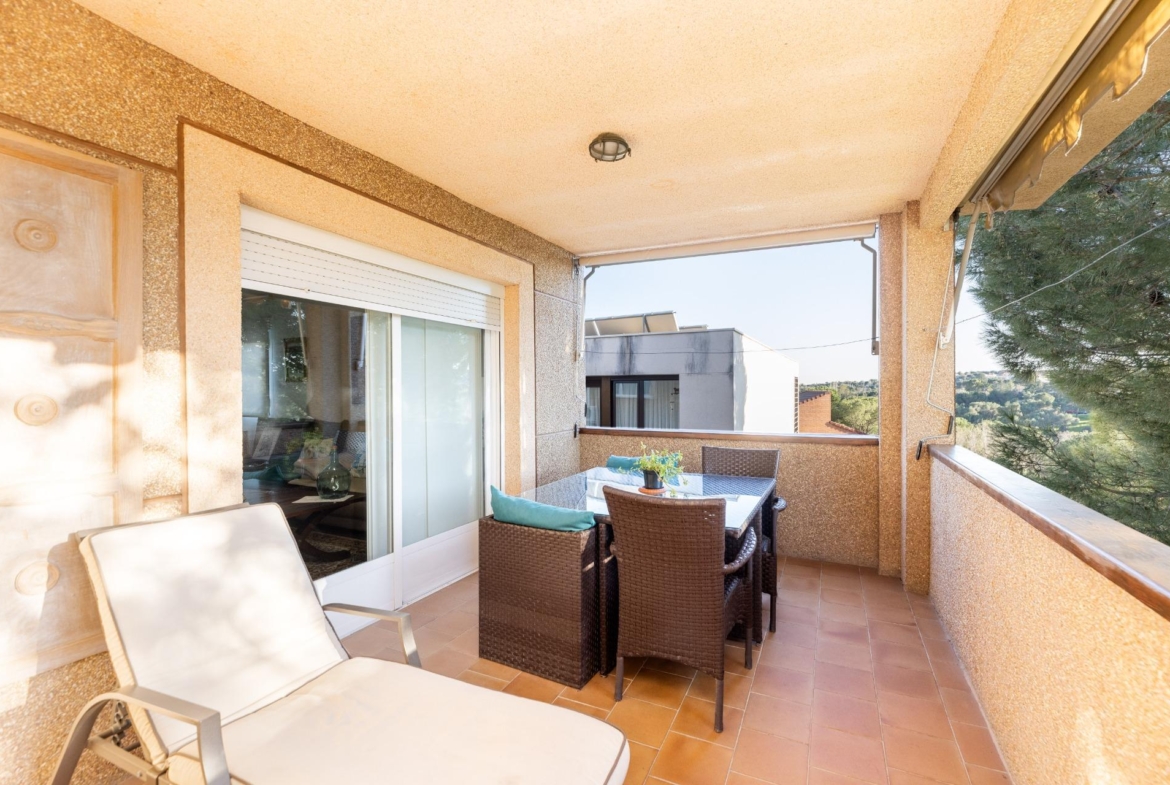 EXCLUSIVO CHALET INDEPENDIENTE EN LOS PEÑASCALES