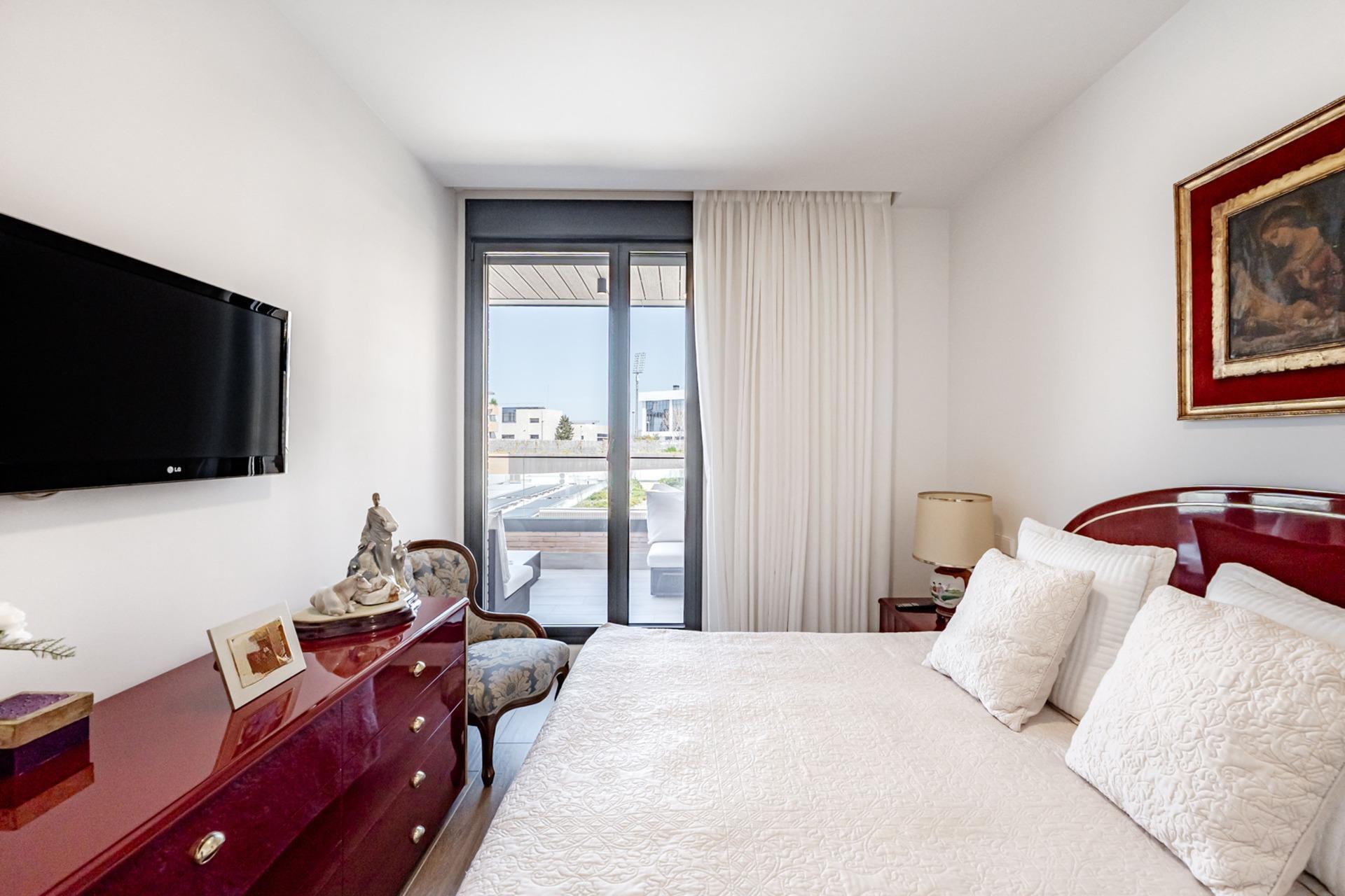 25-40