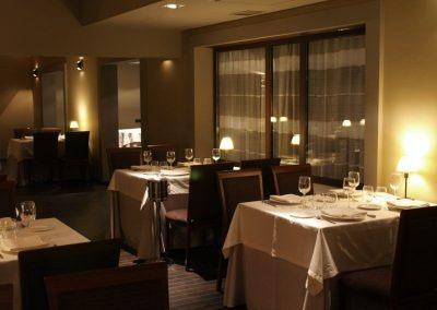 ^**^HOTEL CON AMPLIAS INSTALACIONES Y ALTO POTENCIAL PARA EVENTOS A 80 KM DE MADRID^**^