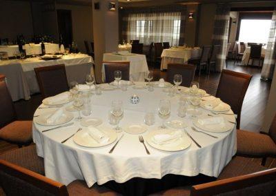 ^**^HOTEL CON AMPLIAS INSTALACIONES Y ALTO POTENCIAL PARA EVENTOS A 80 KM DE MADRID^**^