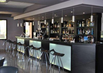^**^HOTEL CON AMPLIAS INSTALACIONES Y ALTO POTENCIAL PARA EVENTOS A 80 KM DE MADRID^**^