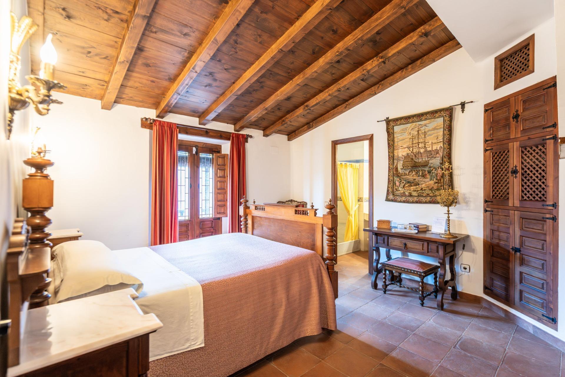 ^**^CASA RURAL CON LICENCIA, ENCANTO Y GRAN POTENCIAL EN LA RUTA DEL QUIJOTE^**^