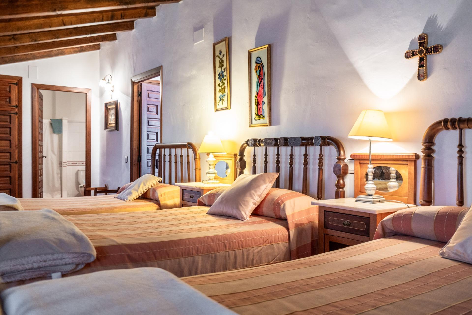 ^**^CASA RURAL CON LICENCIA, ENCANTO Y GRAN POTENCIAL EN LA RUTA DEL QUIJOTE^**^