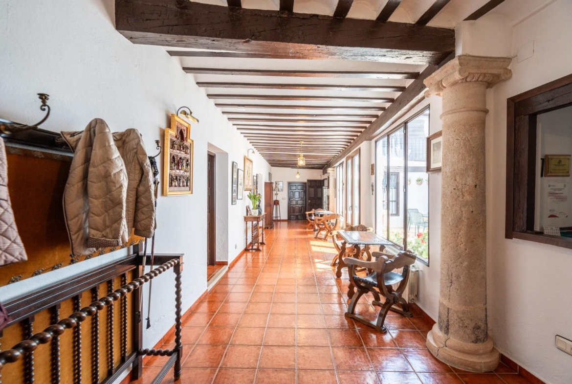 ^**^CASA RURAL CON LICENCIA, ENCANTO Y GRAN POTENCIAL EN LA RUTA DEL QUIJOTE^**^