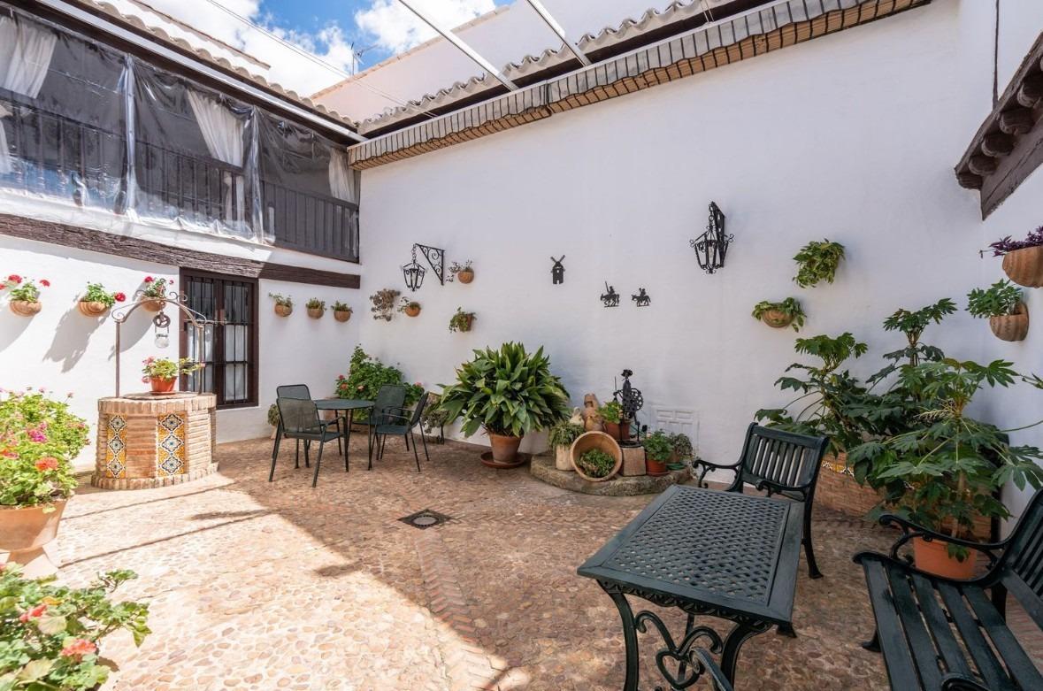 ^**^CASA RURAL CON LICENCIA, ENCANTO Y GRAN POTENCIAL EN LA RUTA DEL QUIJOTE^**^