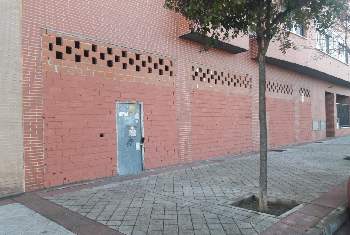 Amplio Local Comercial en Alquiler – Oportunidad Única