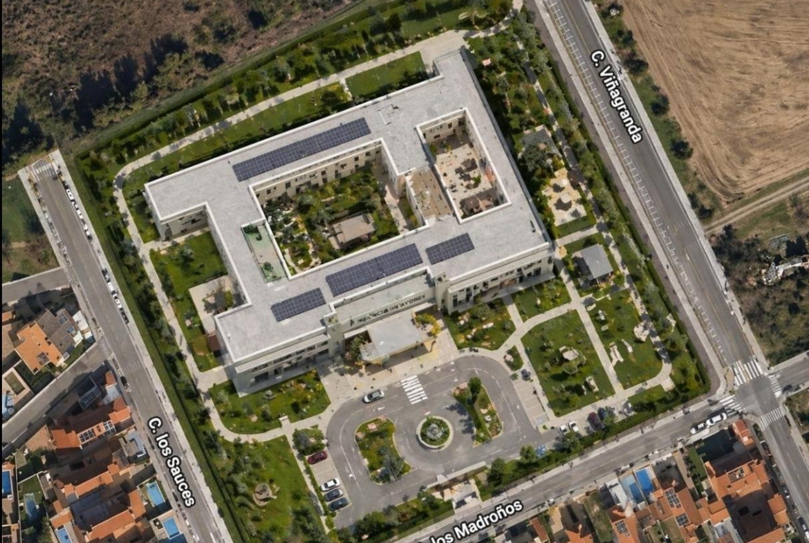 ^**^GRAN OPORTUNIDAD DE INVERSIÓN EN MADRID | SUELO DOTACIONAL CON PROYECTO Y AMPLIACIÓN^**^
