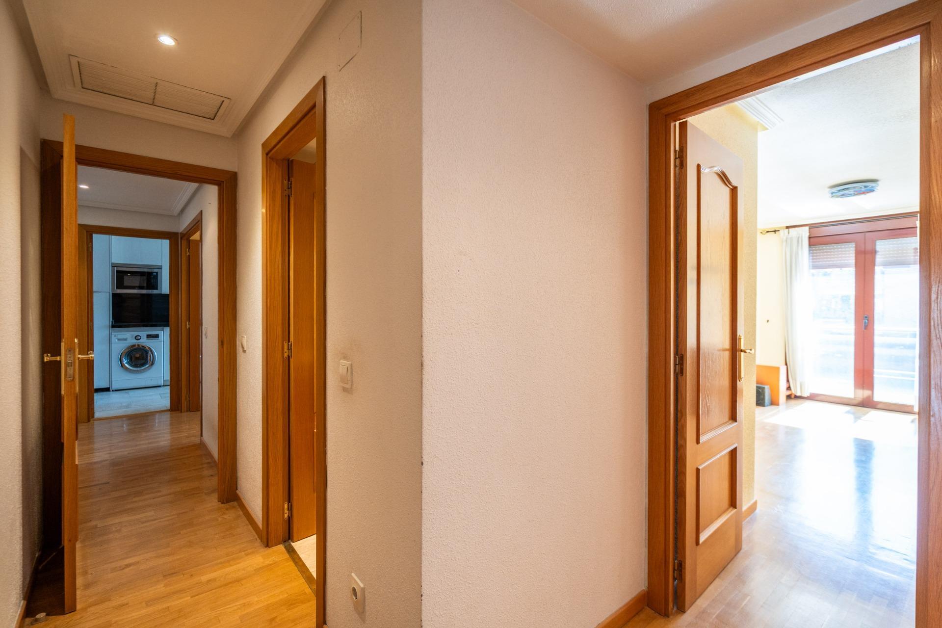 7-36 PISO EN VENTA EN PUNTA GALEA, LAS ROZAS – URBANIZACIÓN PRIVADA CON PISCINA, PISTA DE PÁDEL Y DOS PLAZAS DE GARAJE