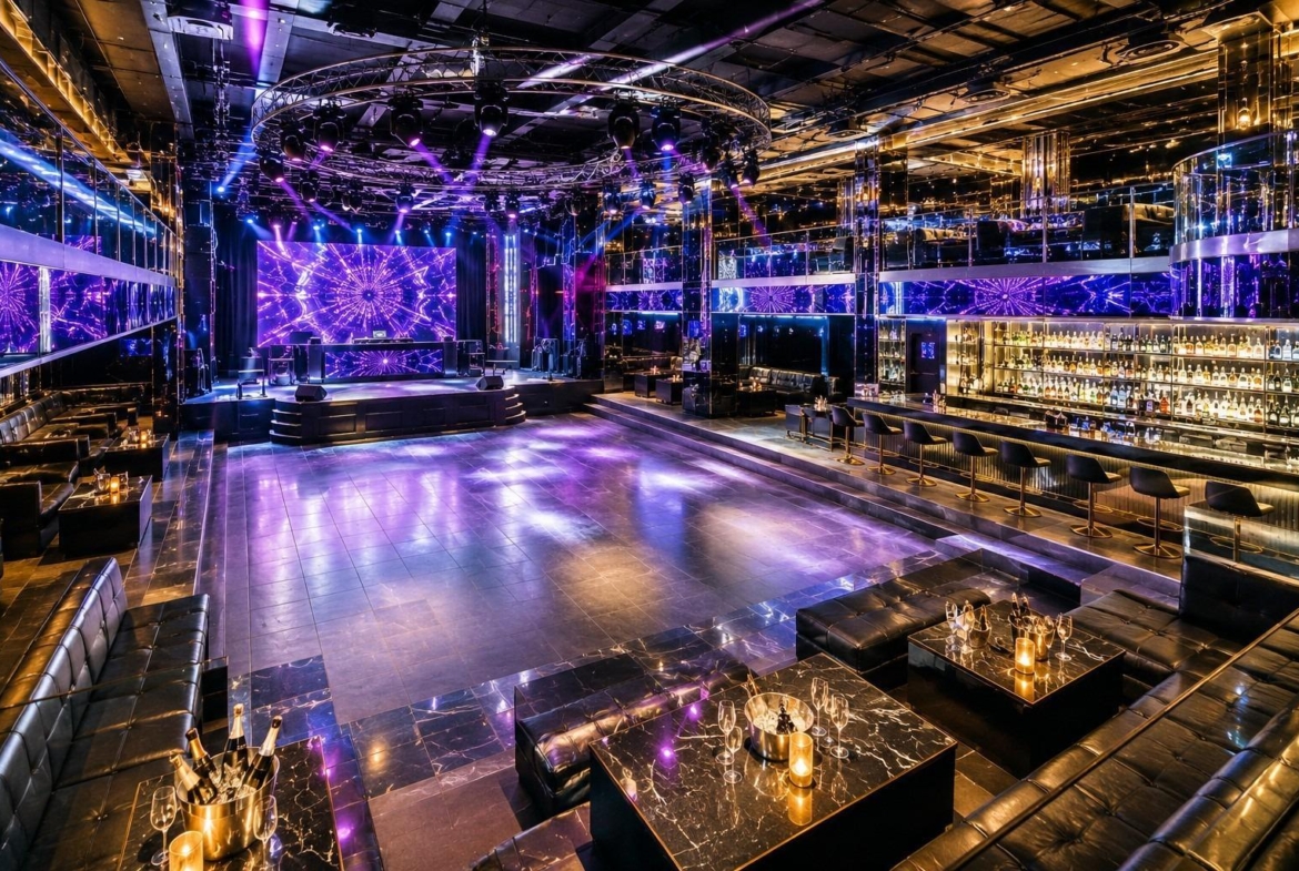 ^**^DISCOTECA PREMIUM EN TRASPASO EN EL SUR DE MADRID – NEGOCIO CONSOLIDADO Y ALTA RENTABILIDAD^**^