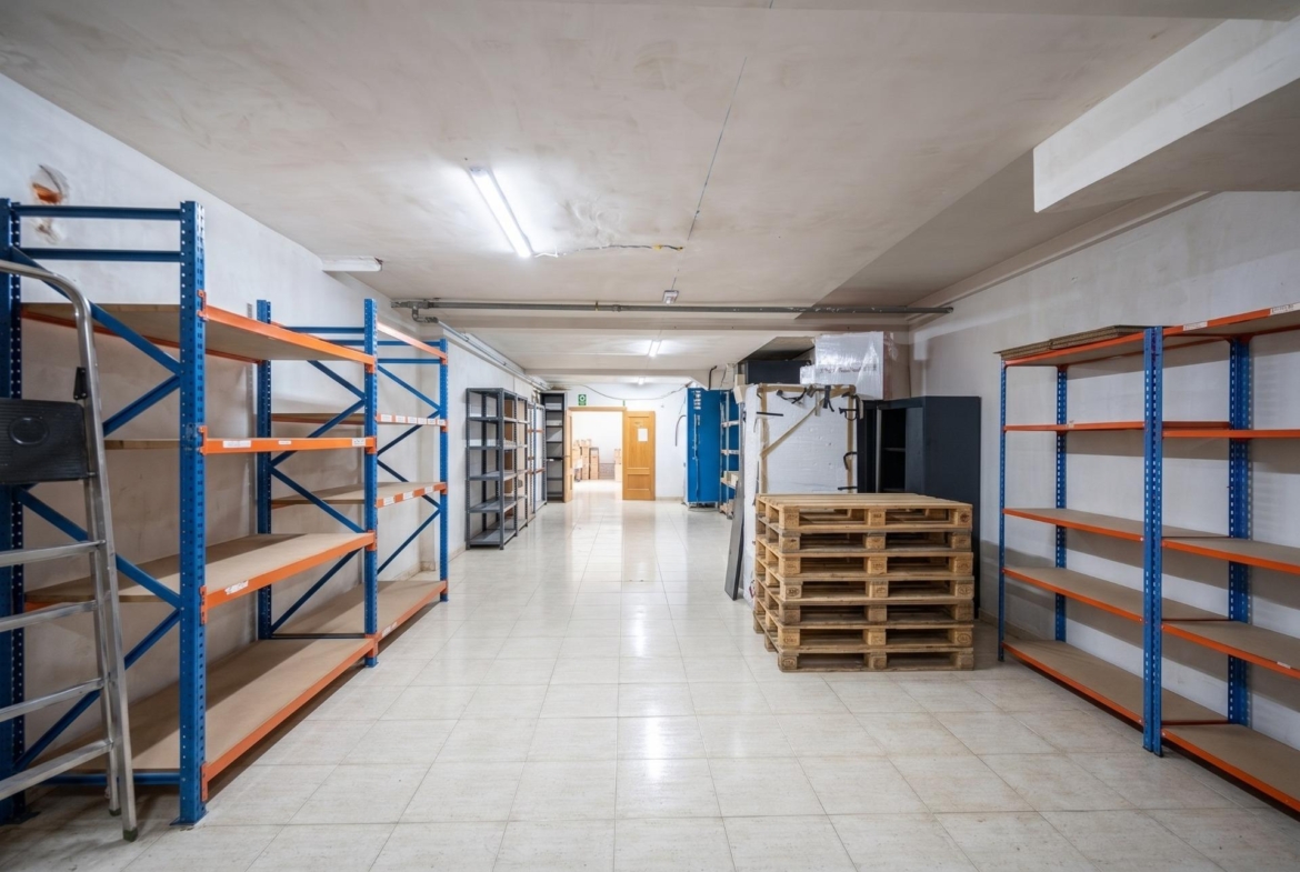 ^**^ESPECTACULAR LOCAL COMERCIAL DE 250 M² EN PLENO CENTRO DE TORRELODONES – ALTA RENTABILIDAD^**^