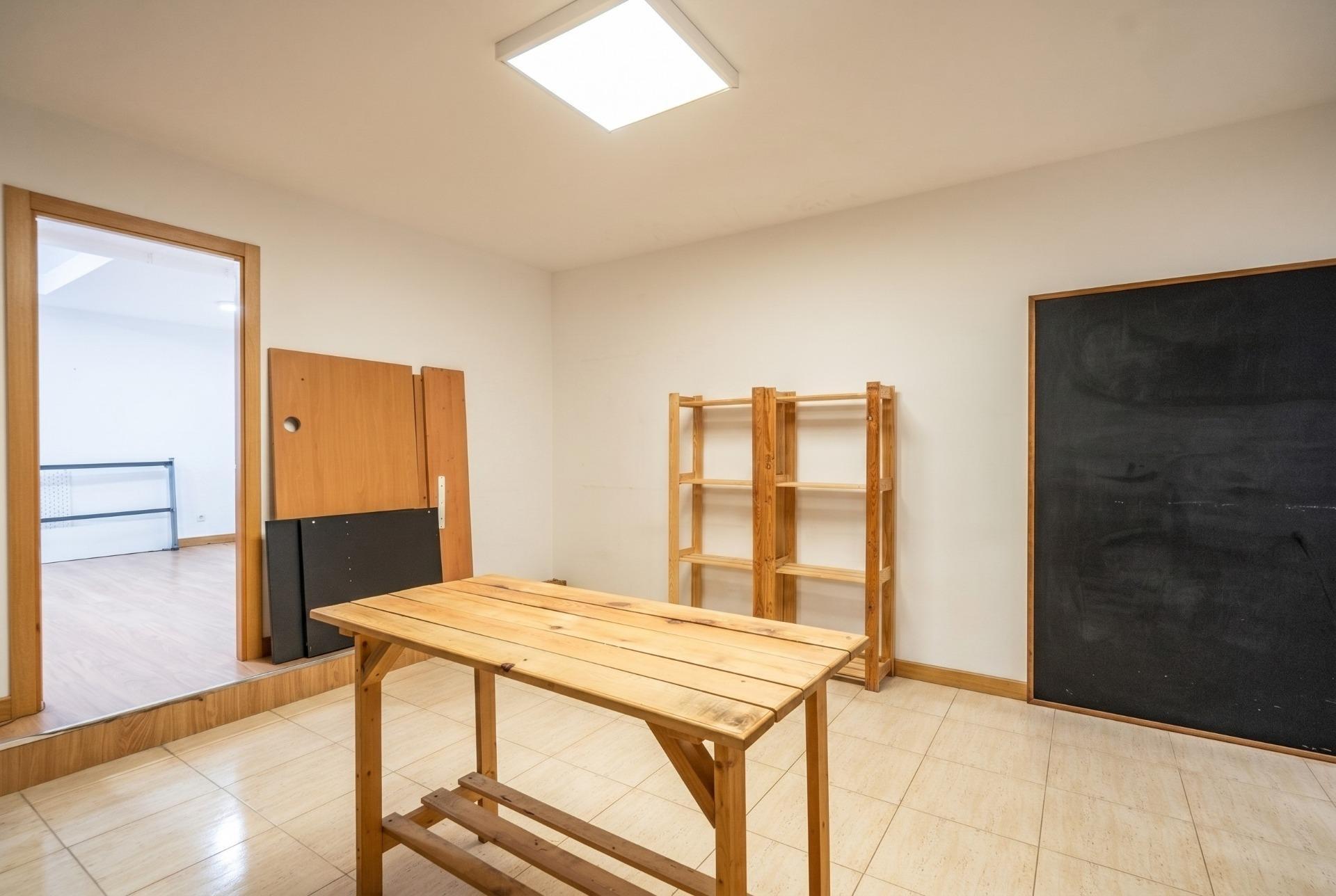 ^**^ESPECTACULAR LOCAL COMERCIAL DE 250 M² EN PLENO CENTRO DE TORRELODONES – ALTA RENTABILIDAD^**^