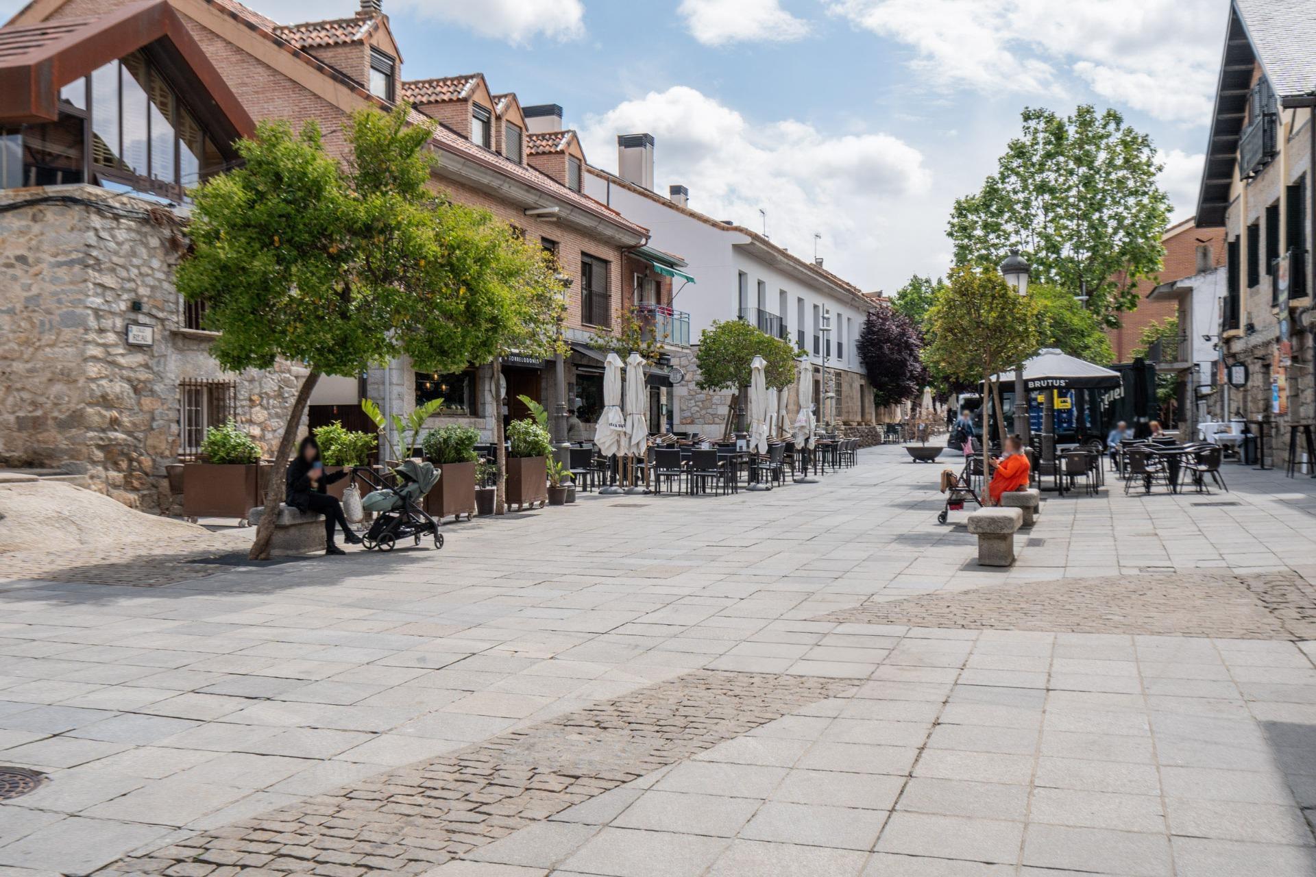 ^**^ESPECTACULAR LOCAL COMERCIAL DE 250 M² EN PLENO CENTRO DE TORRELODONES – ALTA RENTABILIDAD^**^