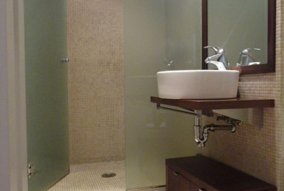 Exclusiva vivienda exterior de 125m2 totalmente reformada con trastero y garaje opcional