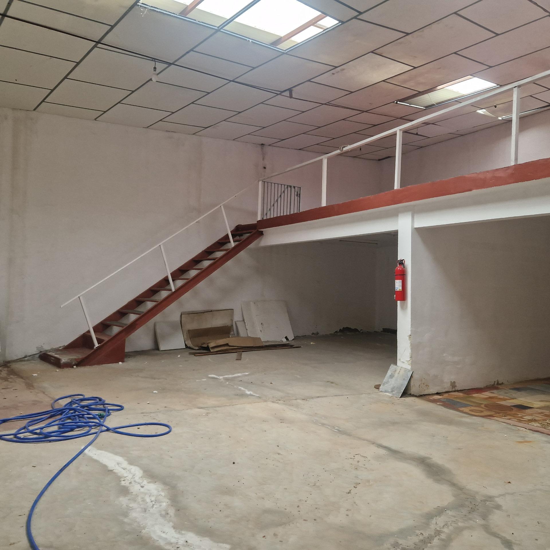 Estupendo Almacén de 157 m² en el Centro de Torrelaguna