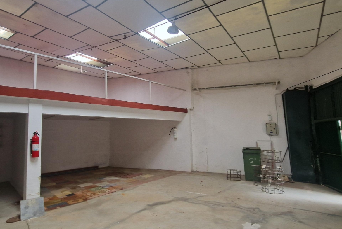 Estupendo Almacén de 157 m² en el Centro de Torrelaguna