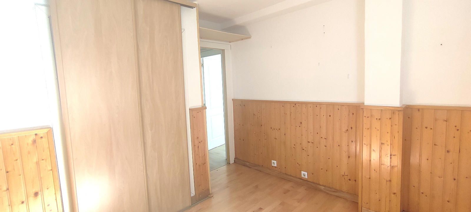 26465588-original