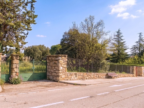 EXCLUSIVA PARCELA URBANA EN LOS JARALES – GALAPAGAR/TORRELODONES