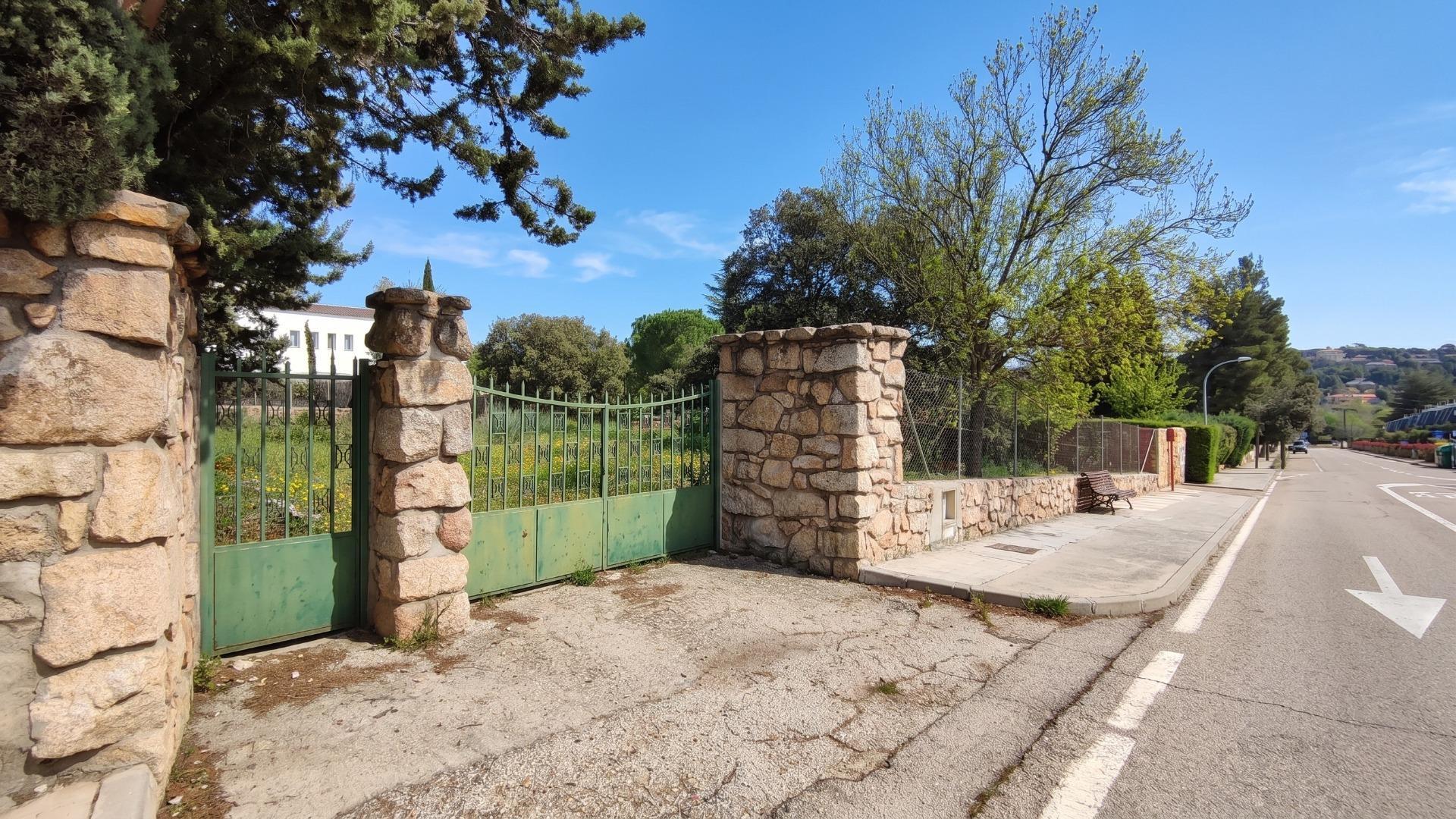 3-9 EXCLUSIVA PARCELA URBANA EN LOS JARALES – GALAPAGAR/TORRELODONES