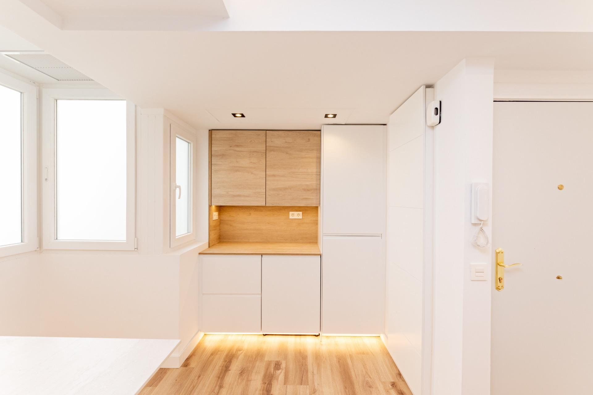 29-8 Exclusivo piso de diseño en Madrid Río – 2 habs, 6ª planta con reforma de lujo