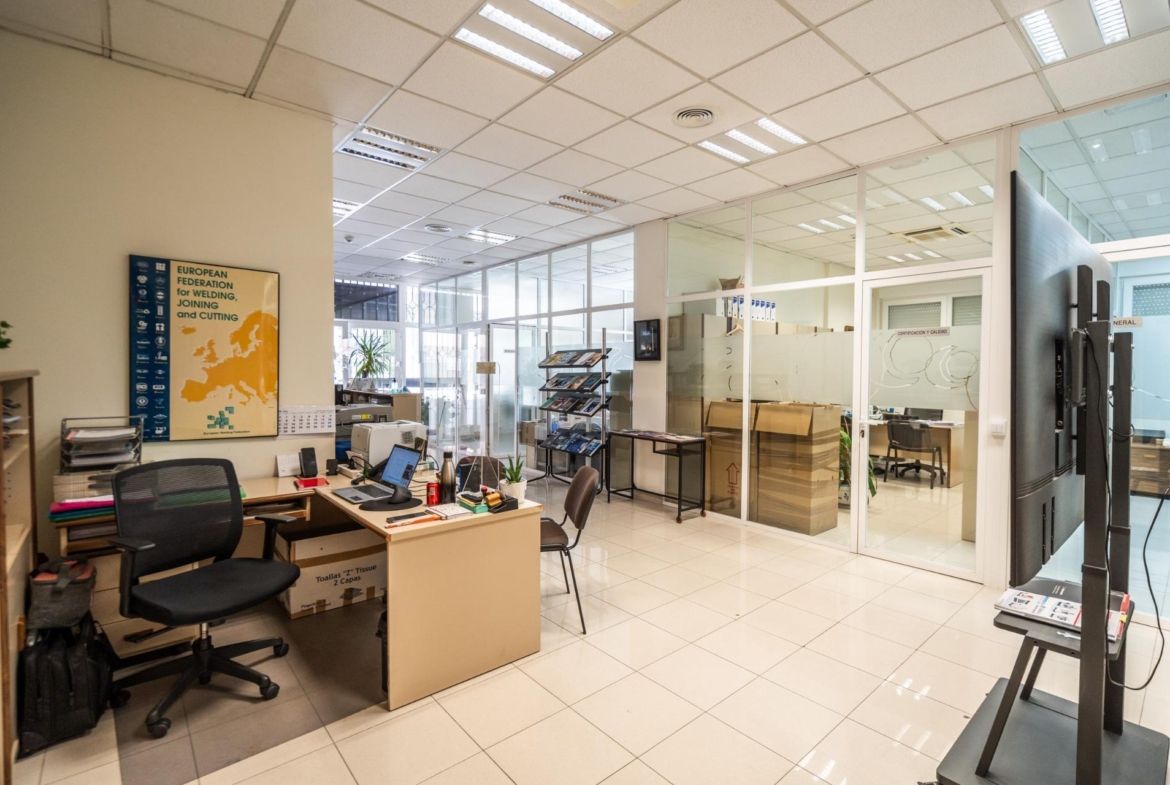 ^**^LOCAL COMERCIAL PREMIUM DE 380 M² JUNTO A CHAMARTÍN Y MADRID NUEVO NORTE^**^