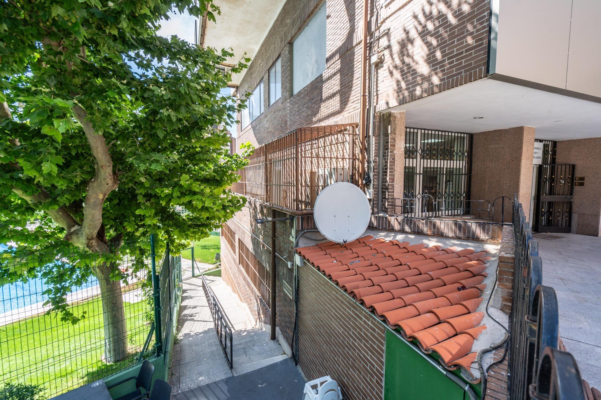 3-34 ^**^LOCAL COMERCIAL PREMIUM DE 380 M² JUNTO A CHAMARTÍN Y MADRID NUEVO NORTE^**^