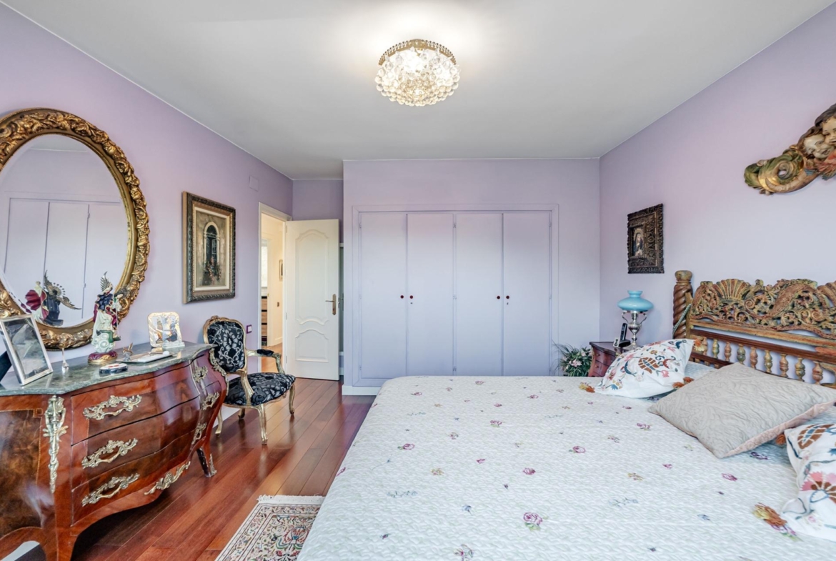 EXCLUSIVO DUPLEX EN URBANIZACION PRIVADA  EN ZONA NORTE DE MAJADAHONDA