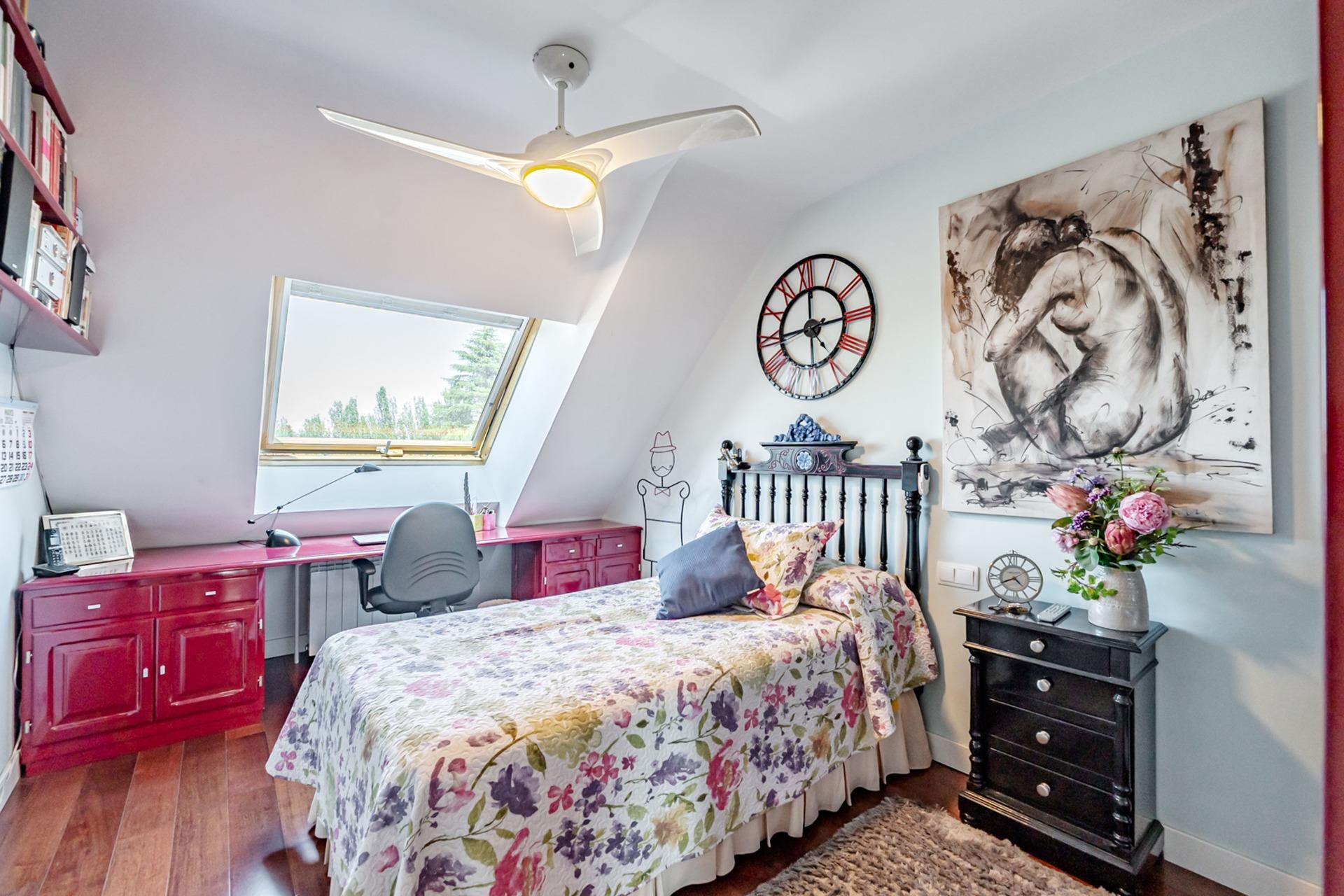 4-42 EXCLUSIVO DUPLEX EN URBANIZACION PRIVADA EN ZONA NORTE DE MAJADAHONDA